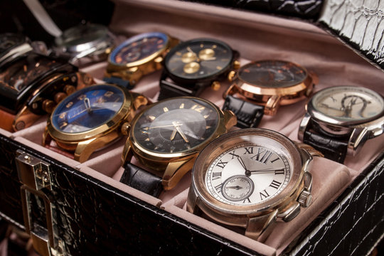  Embrace Luxury: Elevate Your Style with Branded Watches in Saudi Arabia