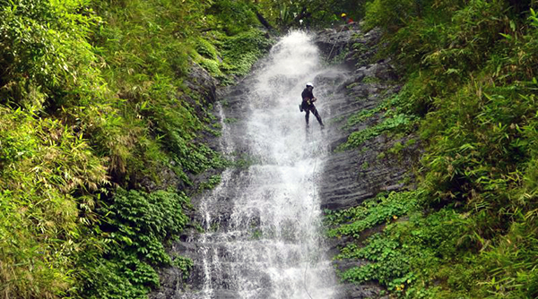  Canyoning in Nepal