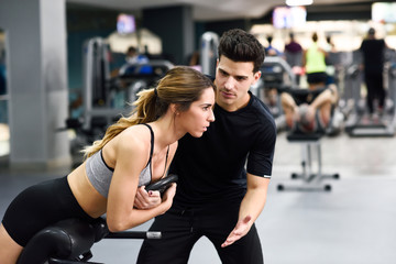  Are you looking for a personal fitness trainer for your fitness journey?